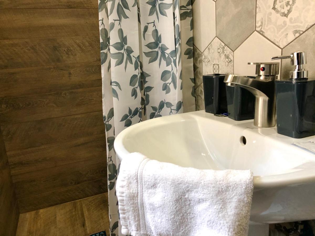 Apartment Romantic Apartments-in Center 8 7a